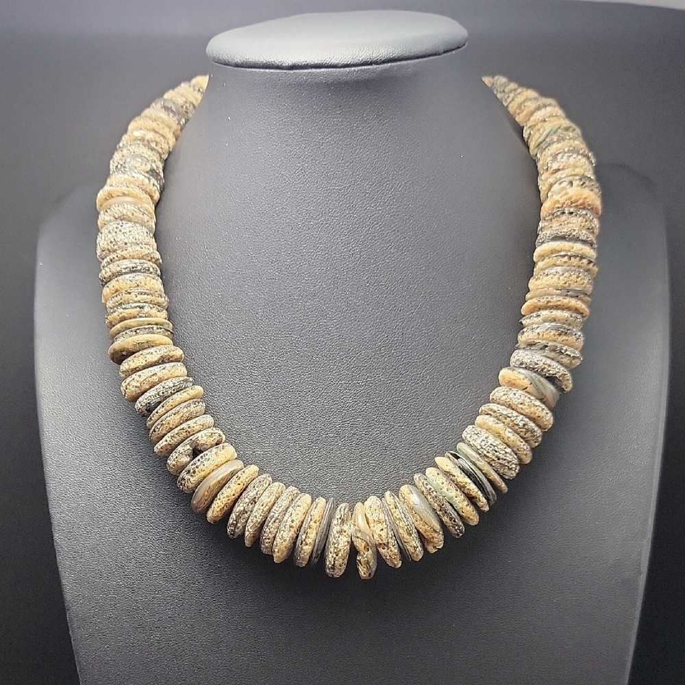 Vtg Jay King DTR  Graduated 11 x 19mm Abalone Beaded Shell Necklace 925 Silver